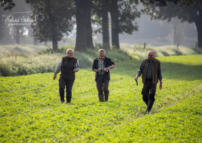 Bei der Arbeit ! Das Richterteam: v.l.n.r.: Richterin Susanne Silbermann-Weger, Richterobmann Jacques Petit, Richter Thomas May